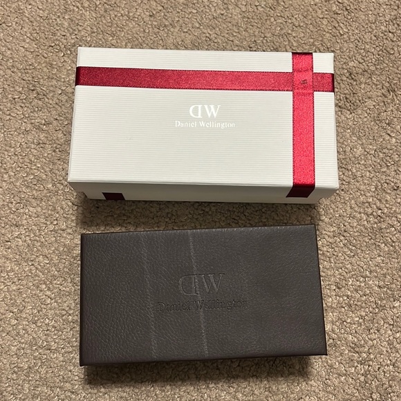 Daniel Wellington Box - Picture 1 of 5